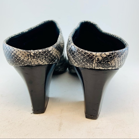 AGL Attilio Giusti Leombruni Pointy Toe Grisu Grey Snake Mules size 12.5 42.5 - Picture 8 of 11